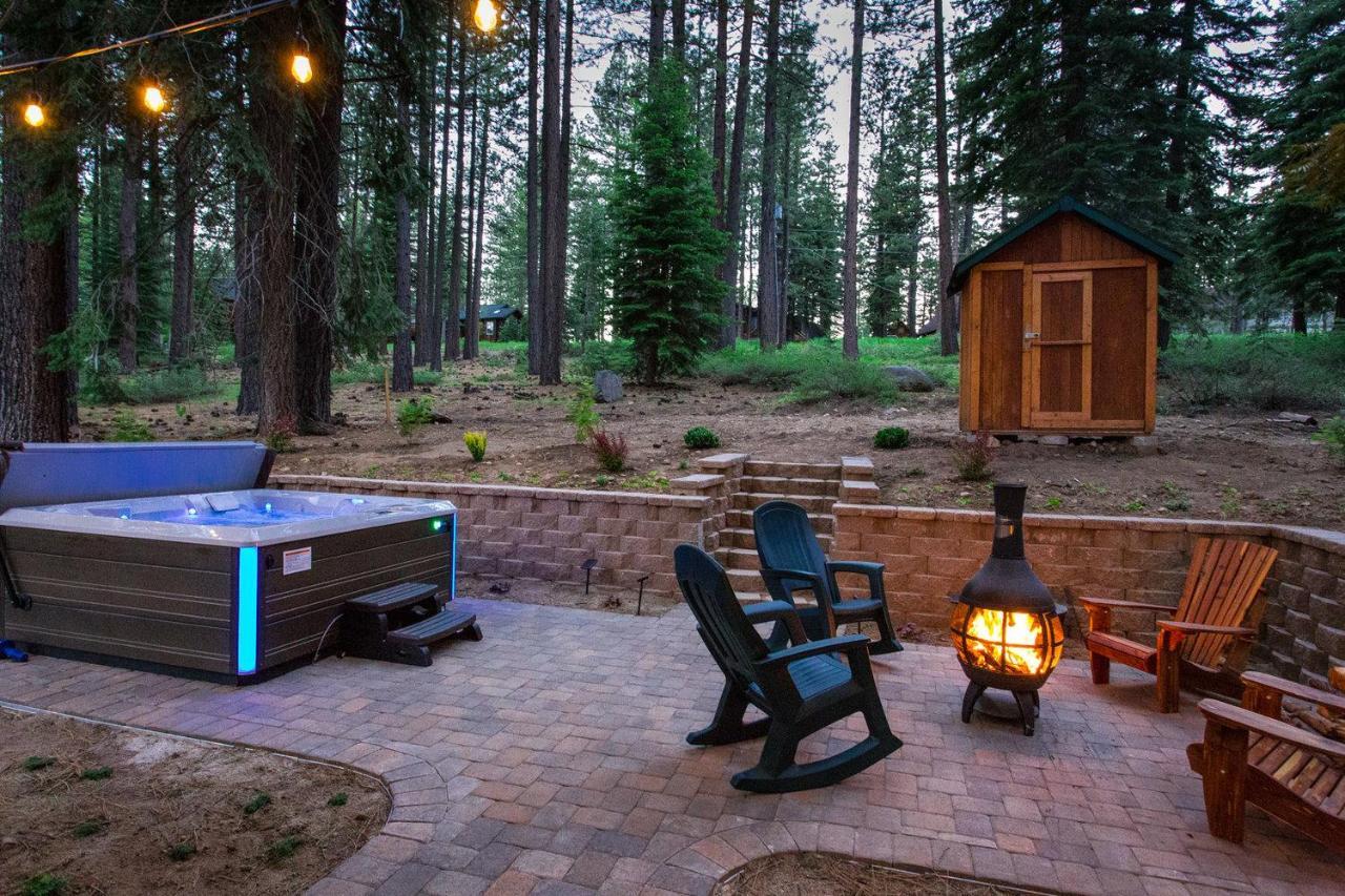 Fantastic In Woods With Hot Tub!